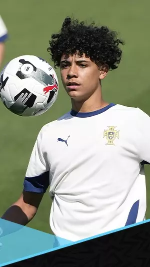 ابن كريستيانو رونالدو يستعد لظهوره الأول مع البرتغال